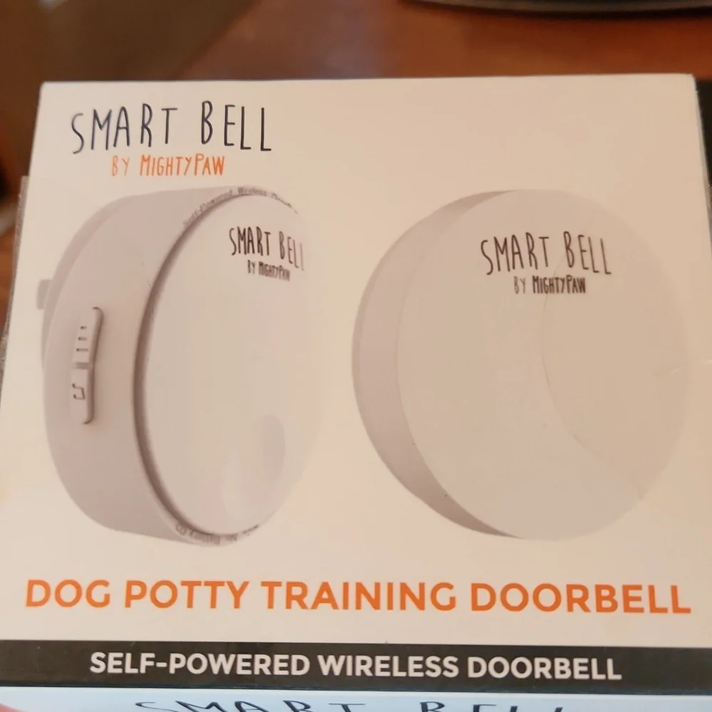 NWOT Smart Bell Dog Potty Training Doorbell - White